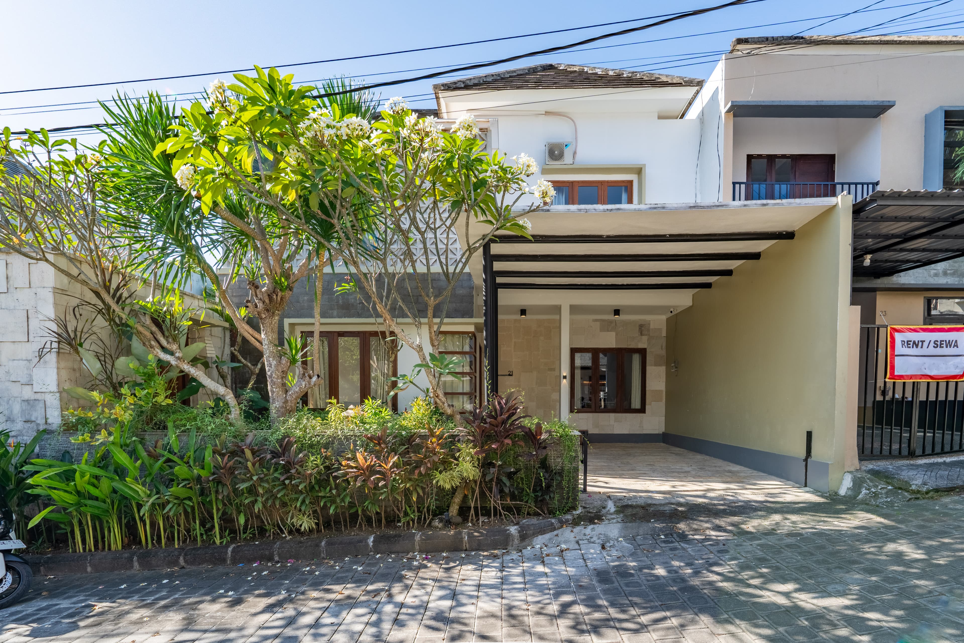 Villa Full Furnished dengan Kolam Renang di Jimbaran