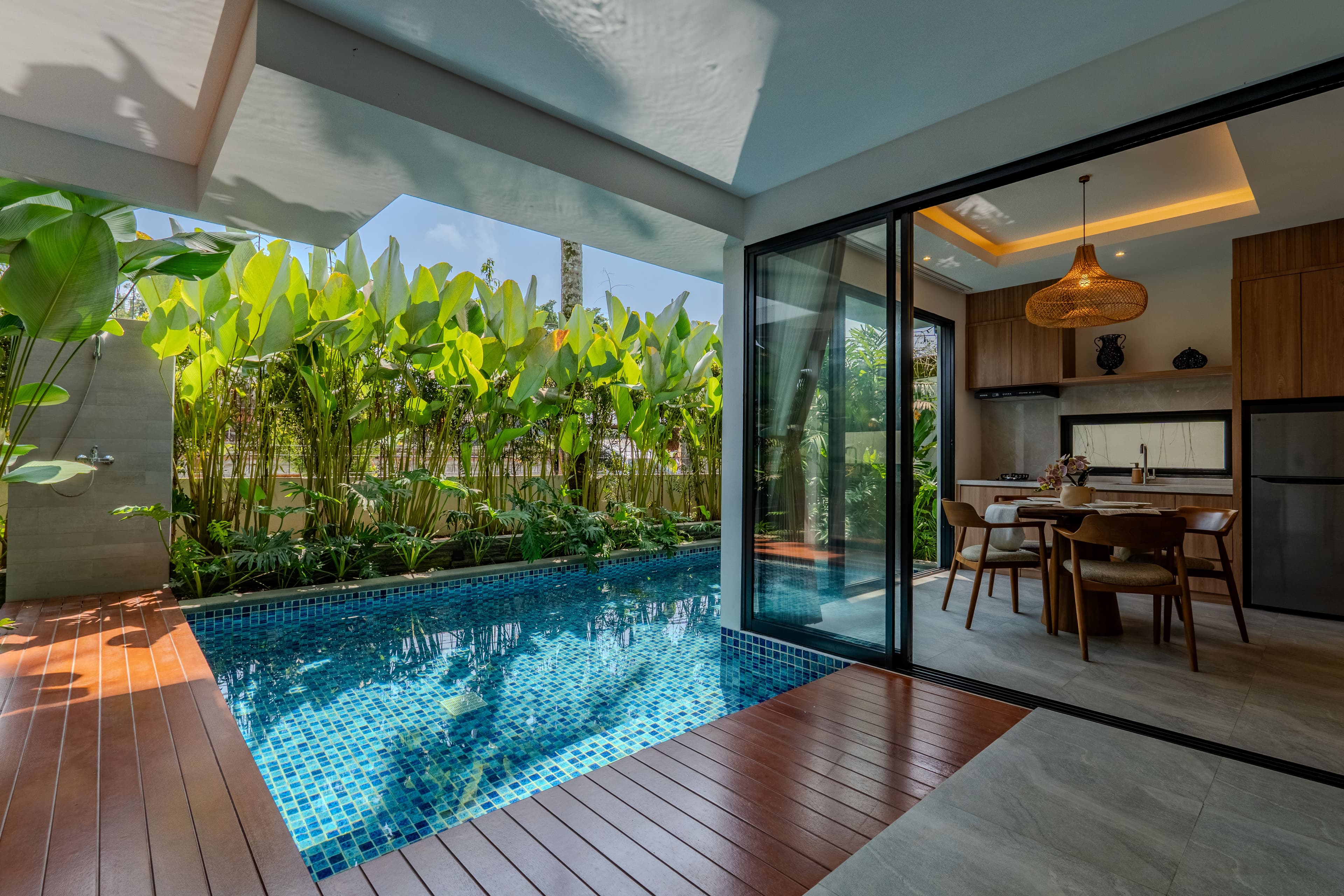 Villa Modern 3 Lantai dengan Pemandangan Sawah di Pejeng 2