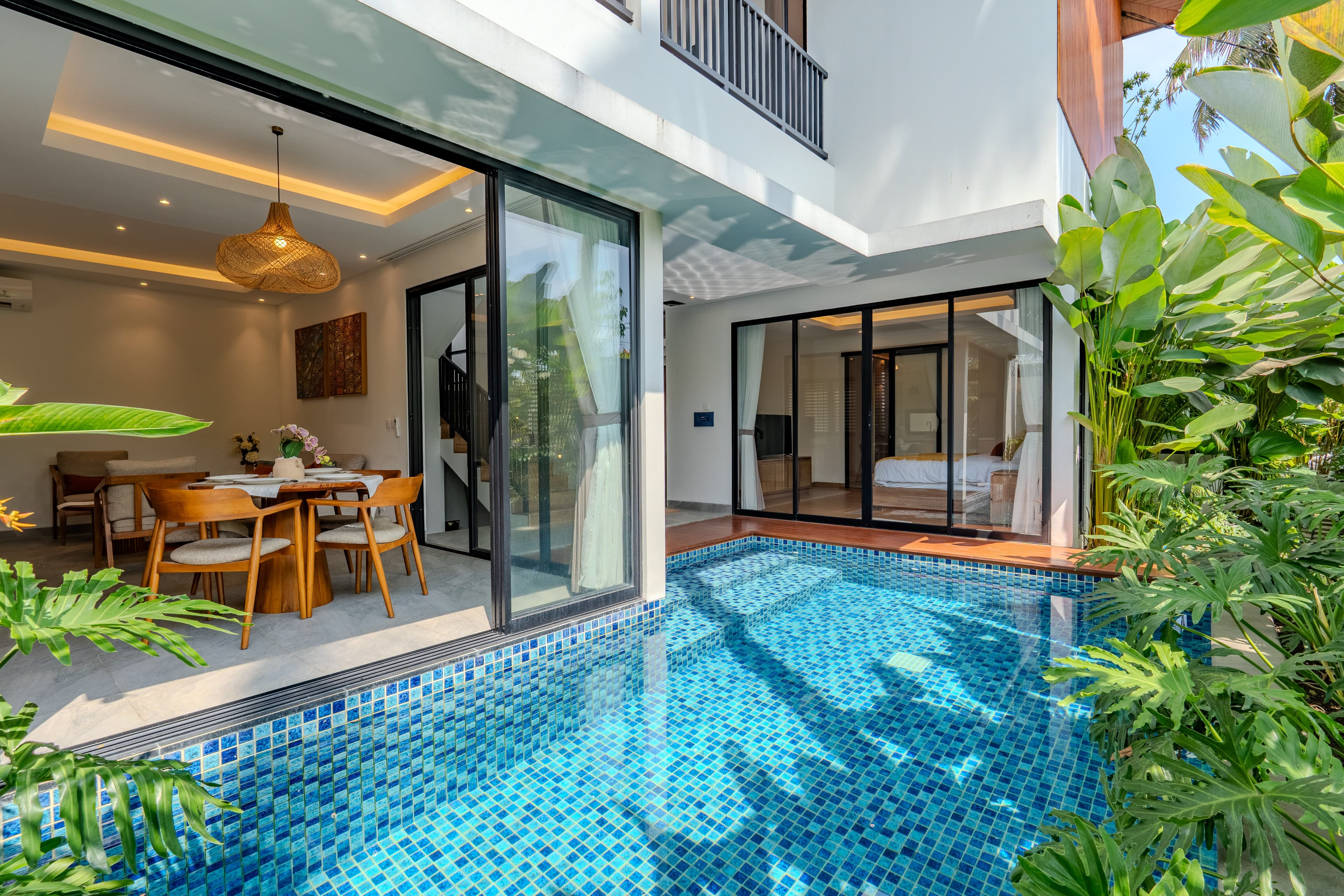 Villa Modern 3 Lantai dengan Pemandangan Sawah di Pejeng 3