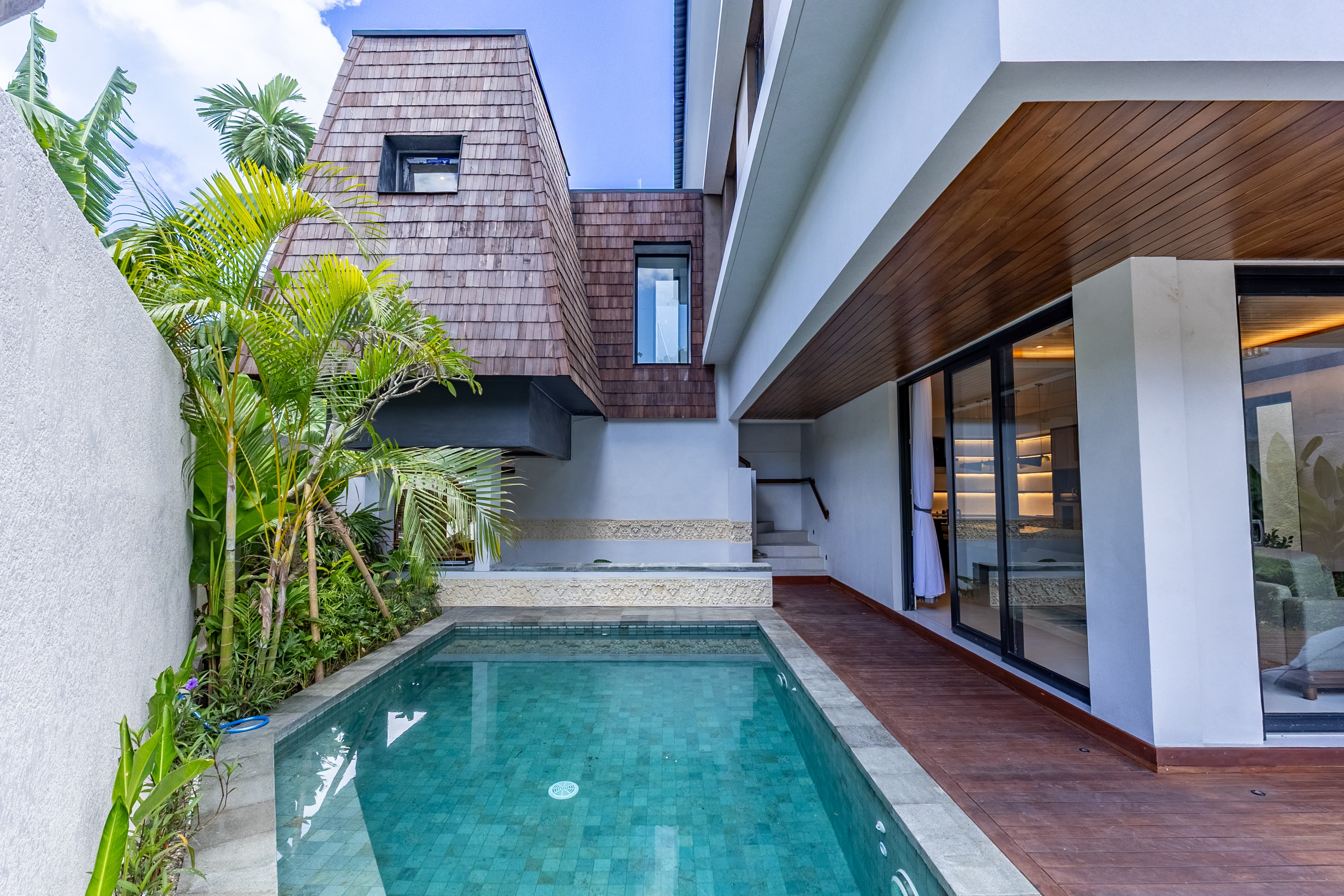 VILLA FULL FURNISH 4 KAMAR DI BATU BOLONG 2