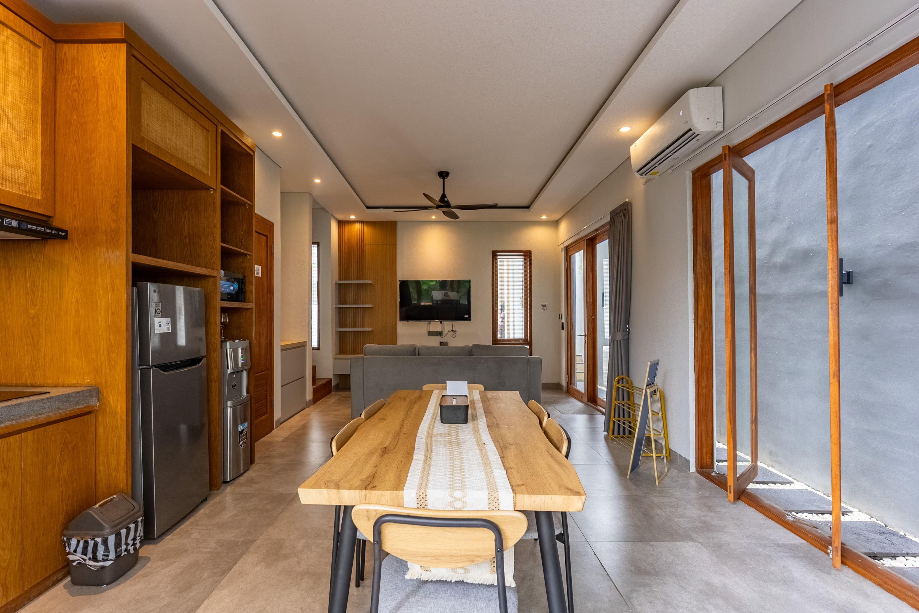 VILLA READY 2 KAMAR MODERN TROPIS DI JIMBARAN 3