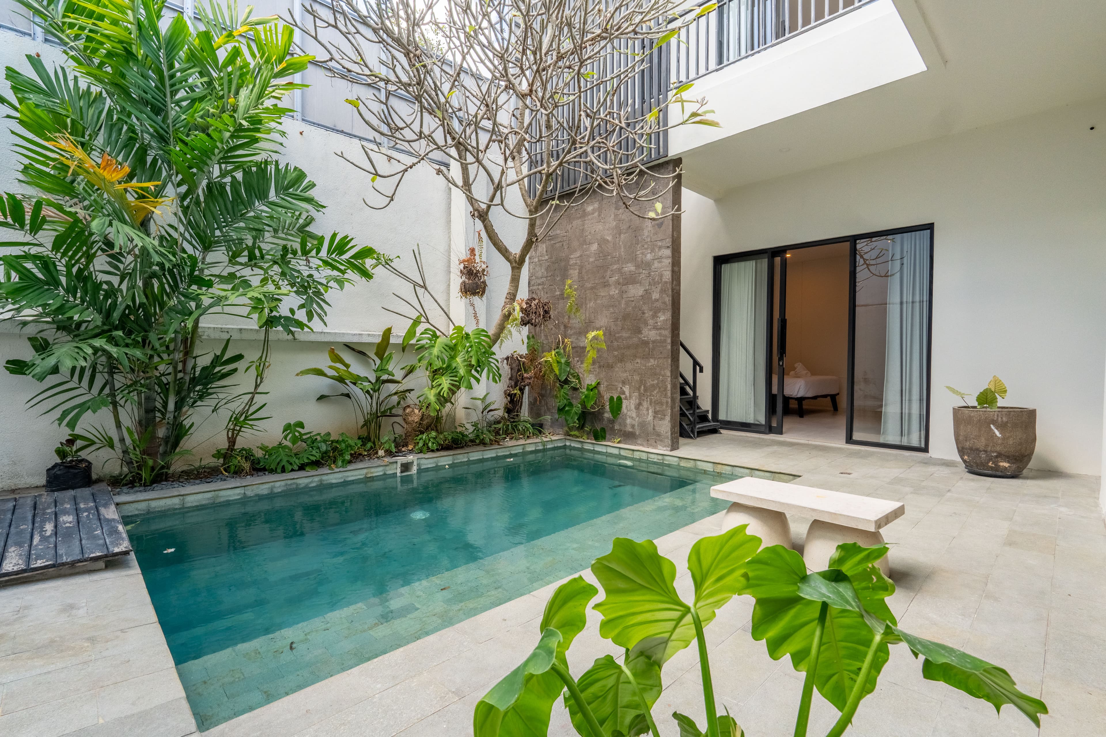 Villa Siap Huni dengan Kolam Renang di Seminyak 2